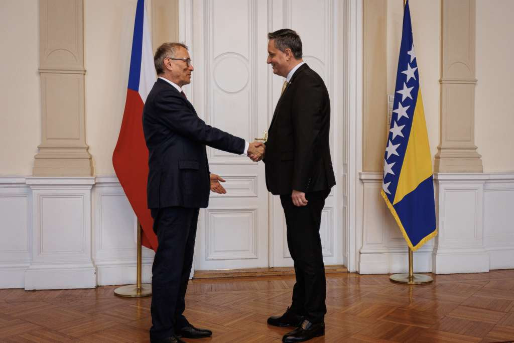 Člen předsednictva Bosny a Hercegoviny se setkal s ministrem pro evropské záležitosti ČR