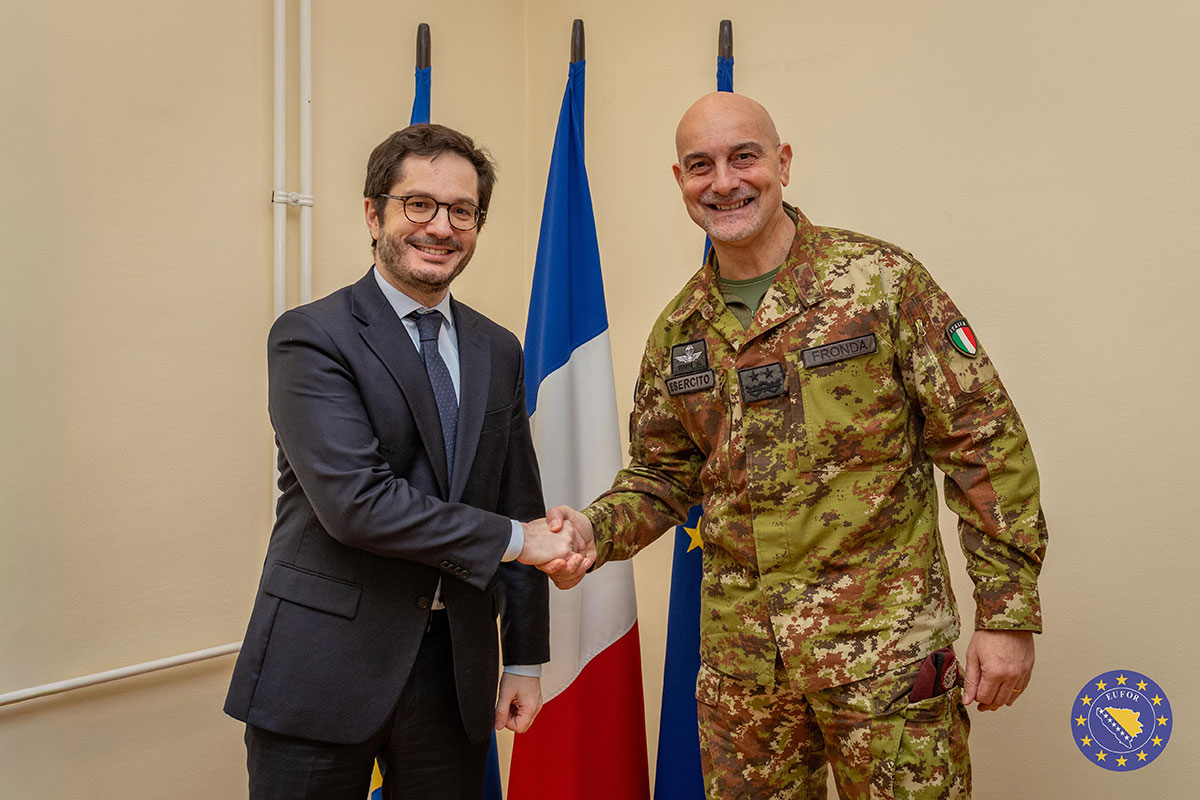 COM EUFOR held a Meeting with French Ambassador to BiH