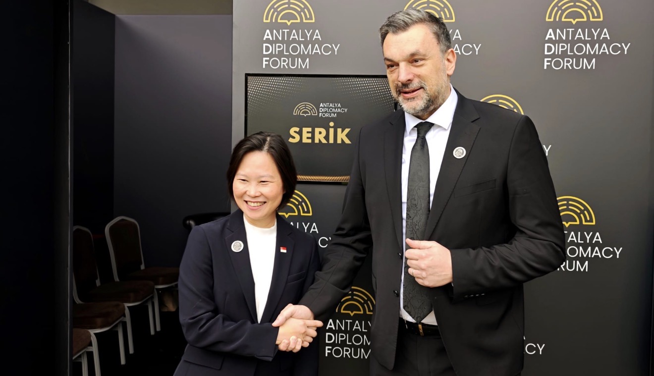 BiH FM met with the Minister of State at the Ministry of Foreign Affairs of Singapore